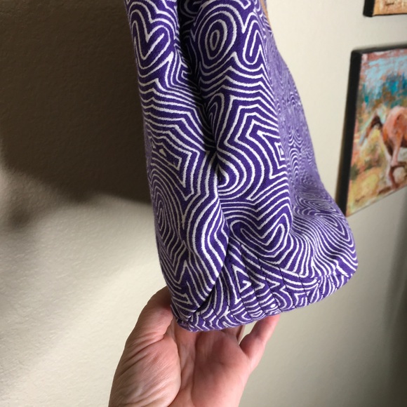 Dooney & Bourke Blue White Swirl Logo Tote Bag - Picture 7 of 10